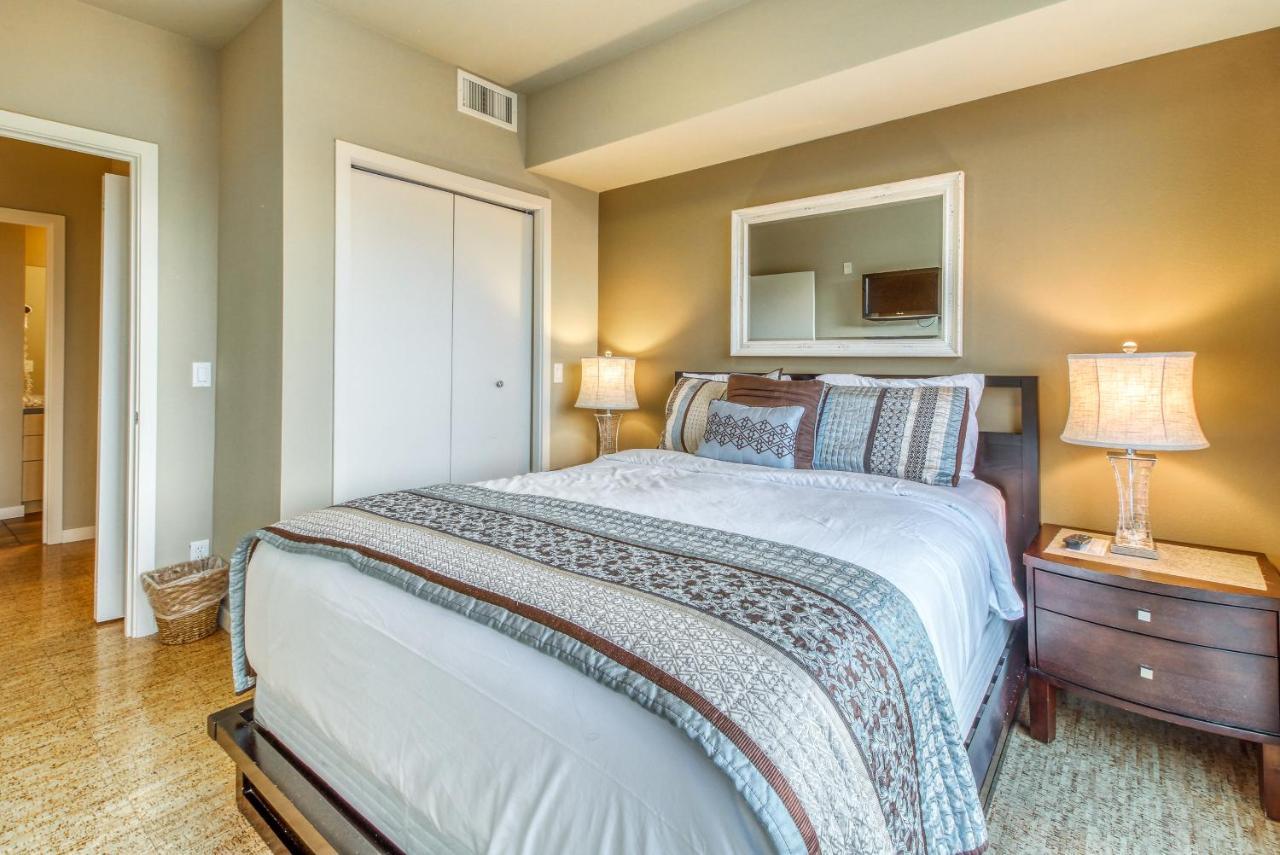 Chelan Resort Suites: Water Sunset Zewnętrze zdjęcie